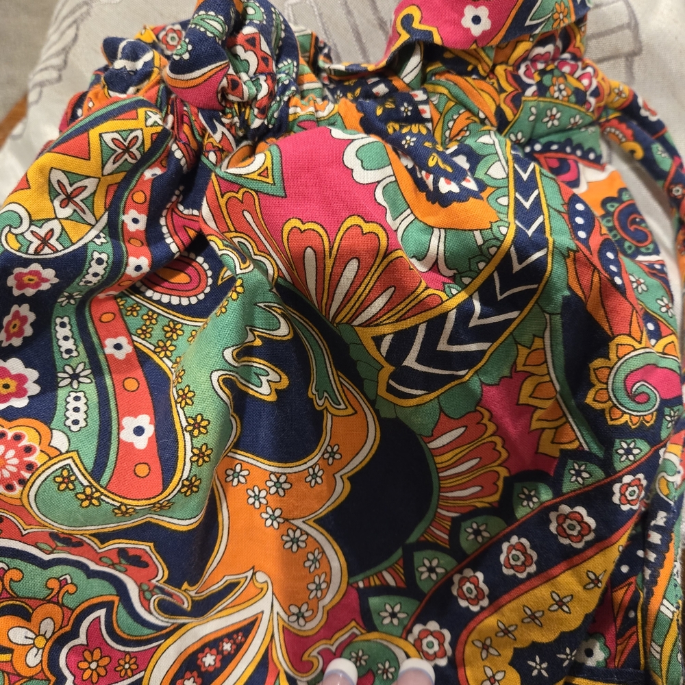 🥗Vera Bradley Navy Pink Green Multicolor Floral Drawstring Lunchbag